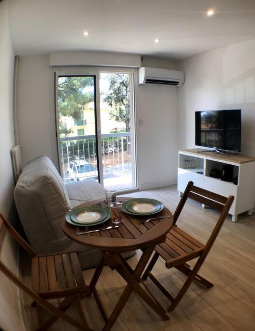 Bas Cimiez- Coquet F1, Climatisee, Parking Apartment *