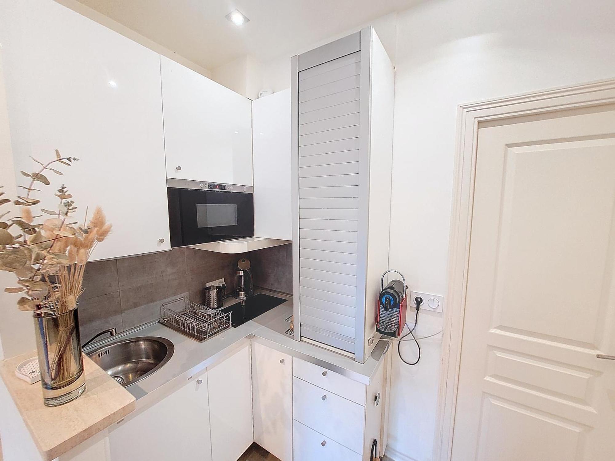 Nestor&jeeves - Marylin - - Very Close Sea