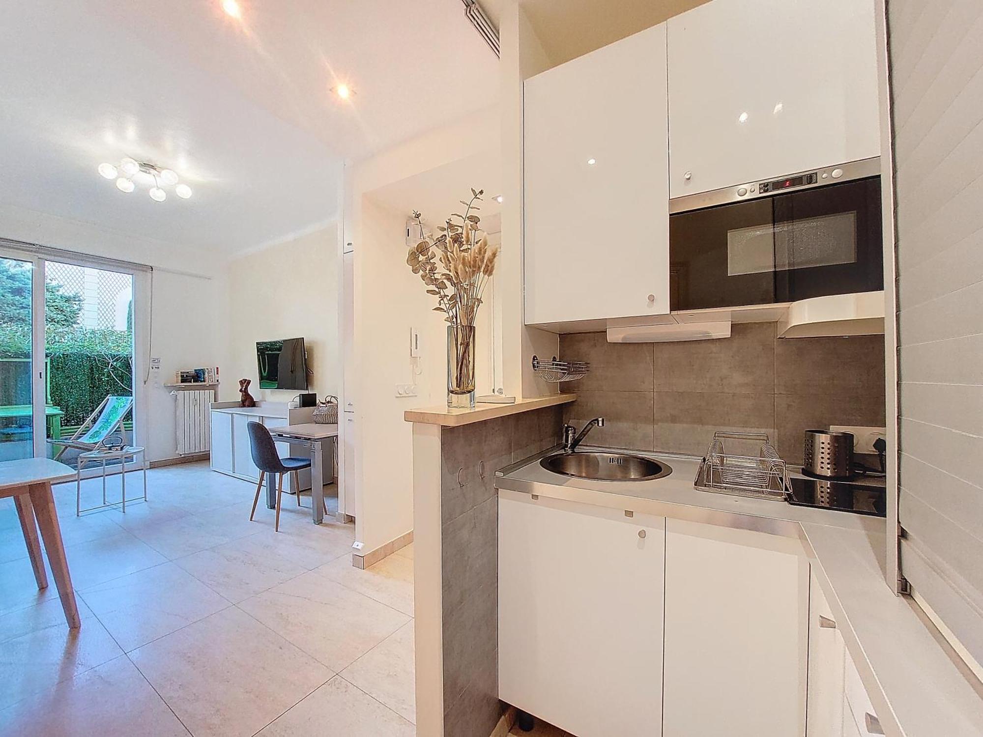 Nestor&jeeves - Marylin - - Very Close Sea Apartment *