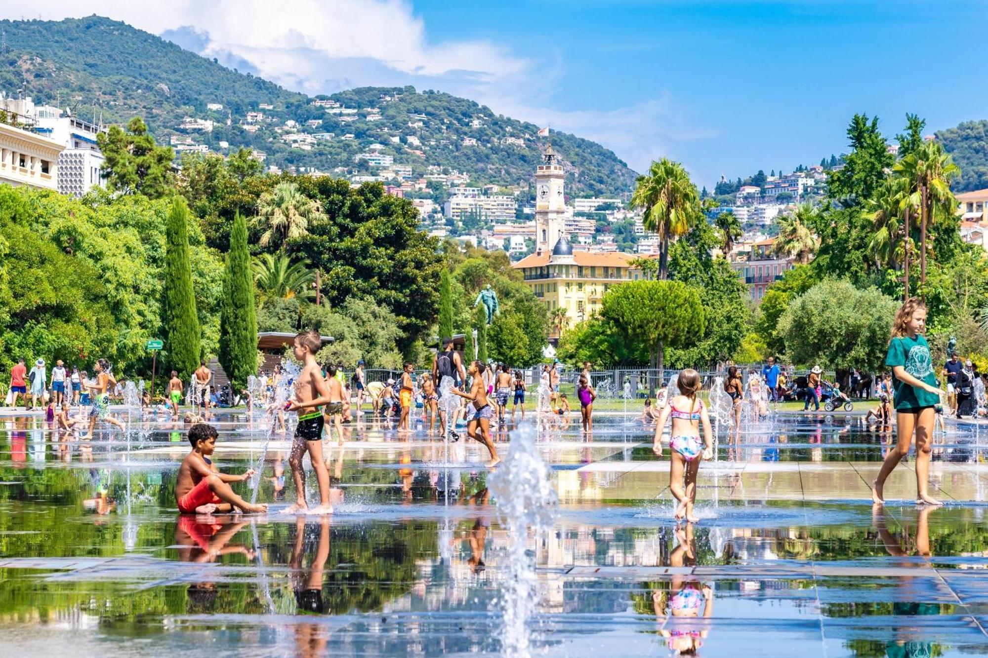 Sublime, Modern, Balconies, A/c, Refurbished * Nice