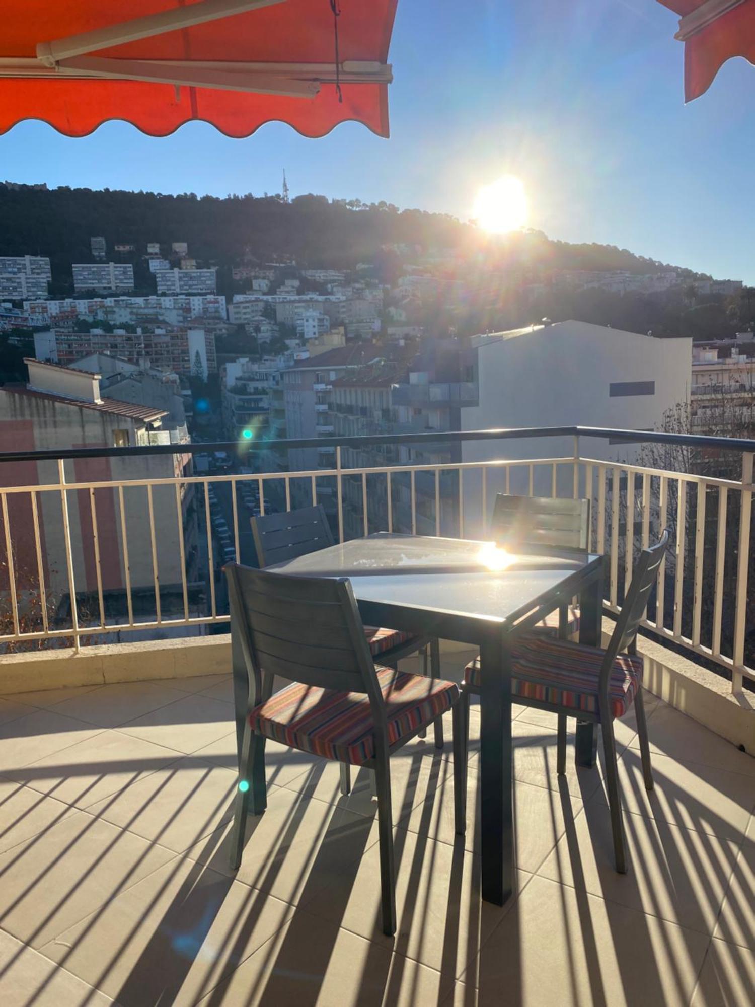 Apartamento F4 120 M2 10 Minutes A Pieds Du Vieux Nice