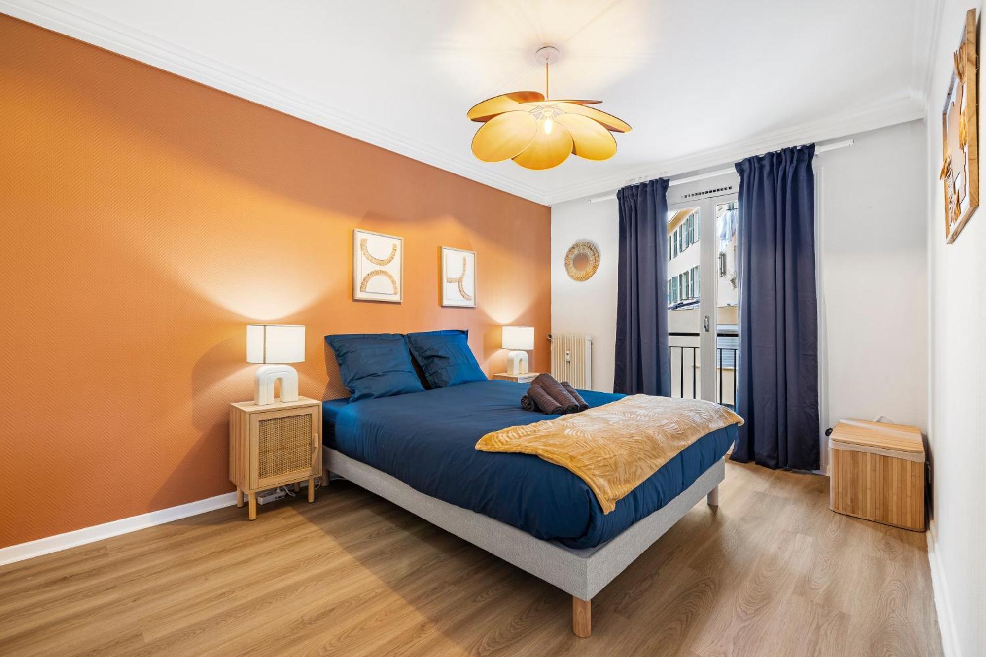 Renting - Philibert - Elegant Spacious Quiet Near The Port Free Parking Apartamento Nice