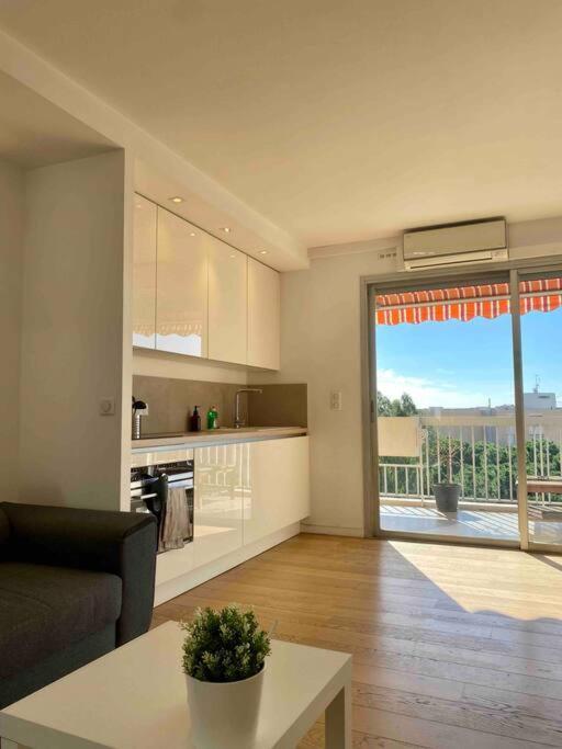Cocon Ensoleille Avec Parking Gratuit * Nice
