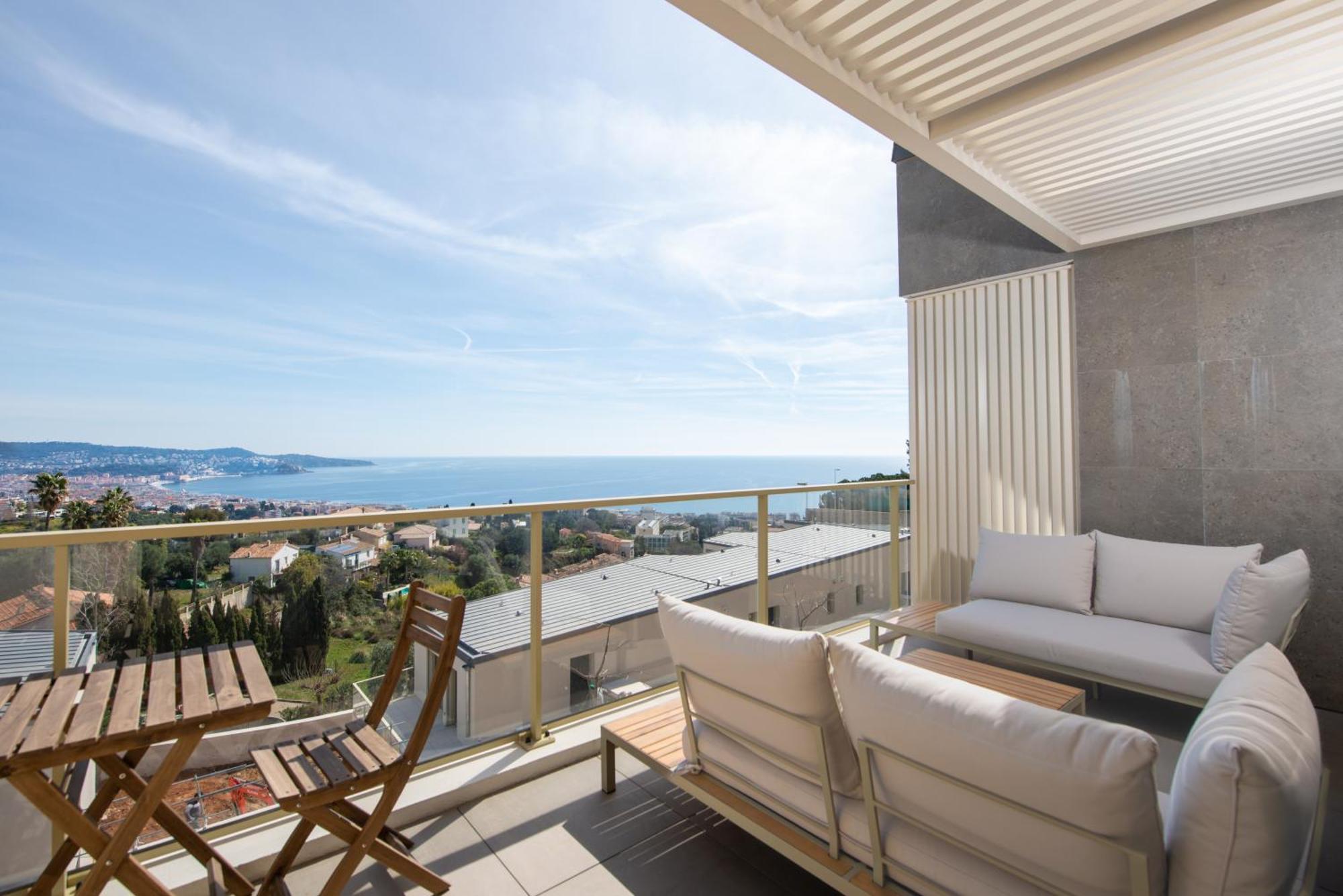 Blue Pearl Vue Apartment Nice