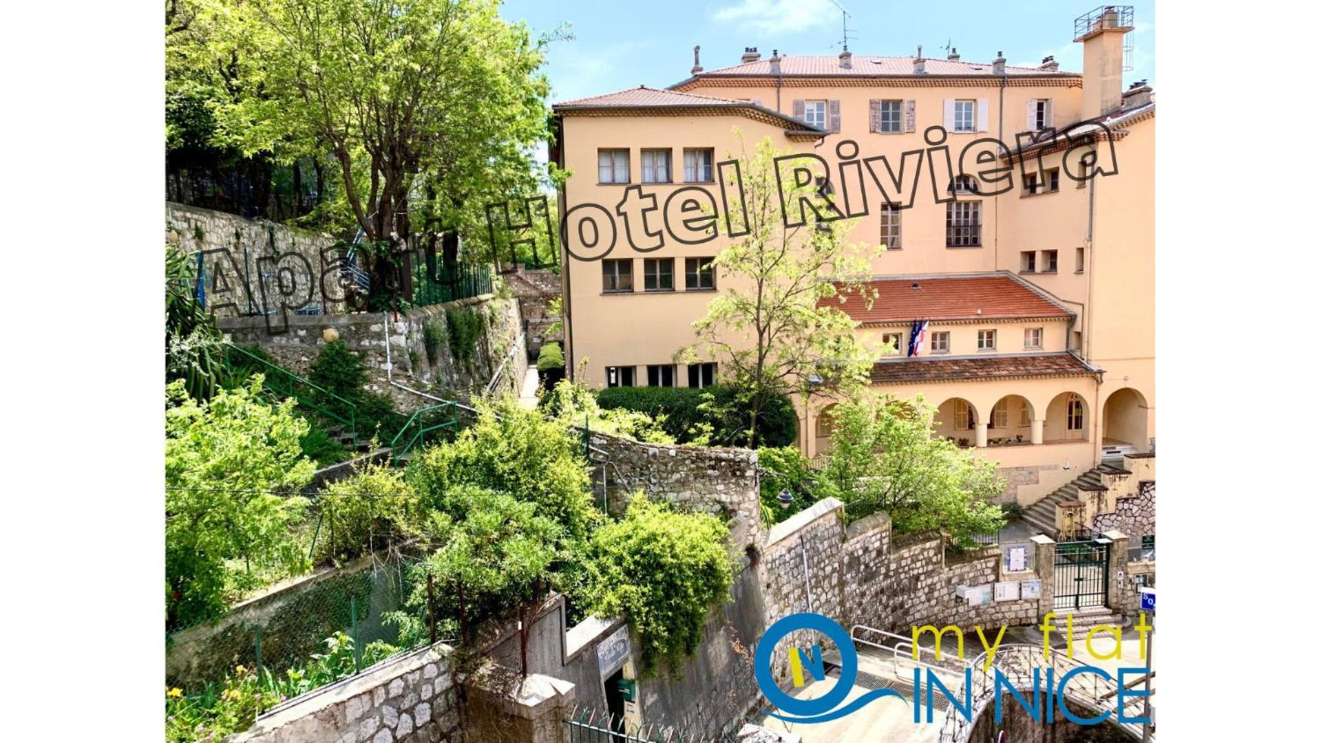 Riviera: Old Town Charm With Sea View Balcony *