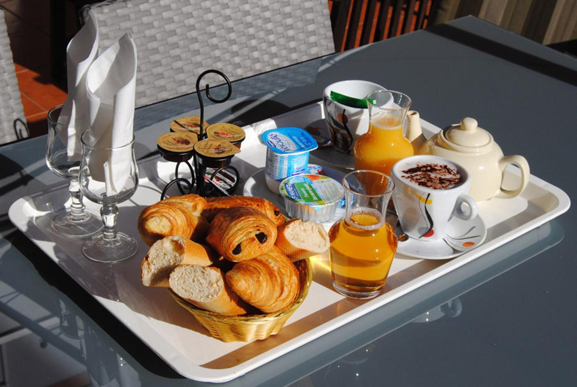 Riviera - Cote D'azur - Old Town - Promenade Des Nice