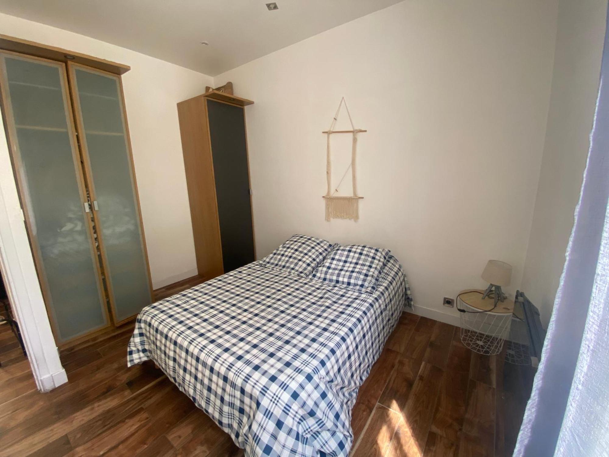 Appartement T2 En Rez-de-jardin Terrasse + Parking