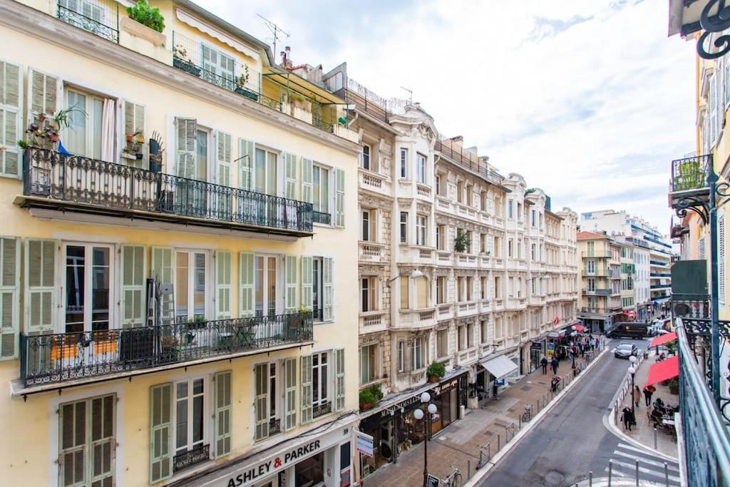 Apartment L37 F1 2 Min De La Balcon & Clim *