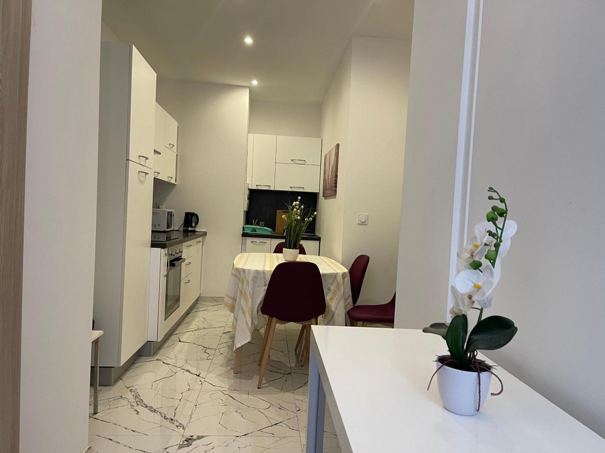 Imperia 2 Apartment *