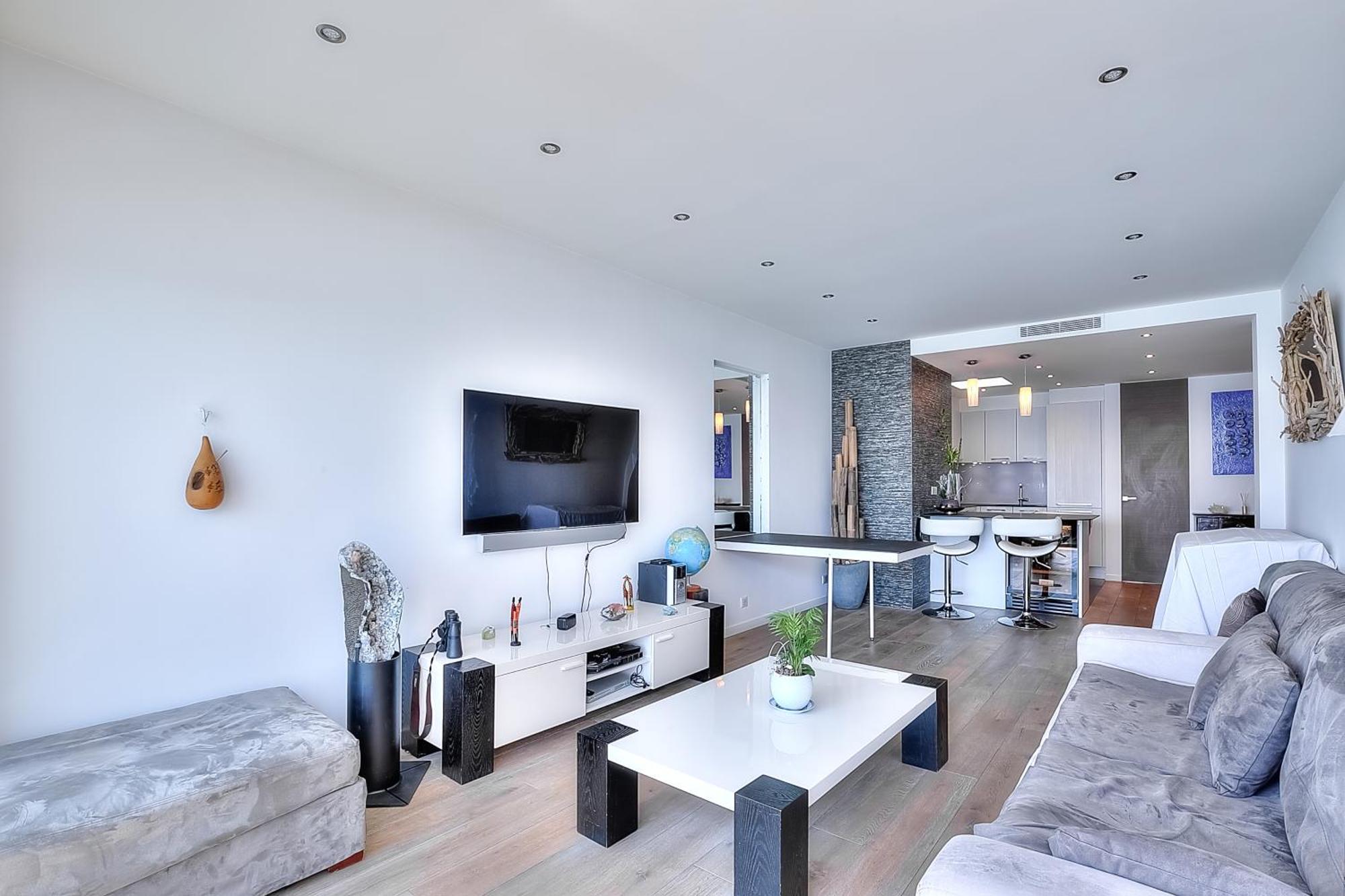 Apartment Le Florentina, Dernier Etage Avec Terrasse, Vue Sur La Baie Des Anges *