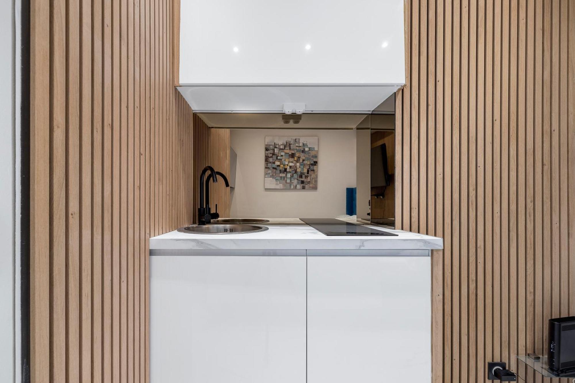 Apartment Renting - 5france - Luxe & Comfort Seafront Massena *