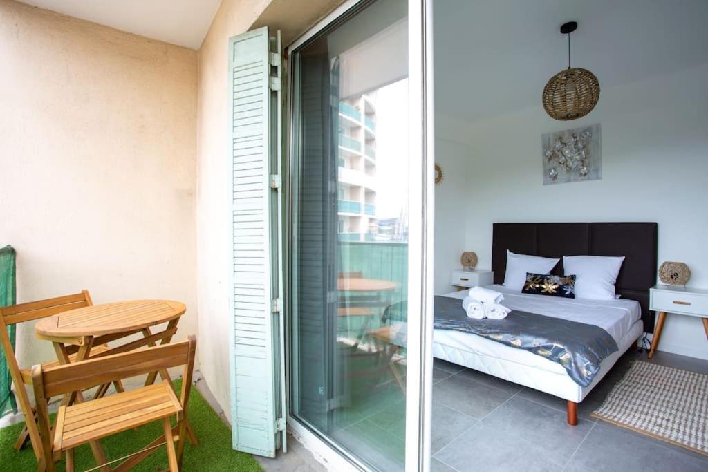 4 Pieces 8 Personnes Proche Aeroport,tramway Nice