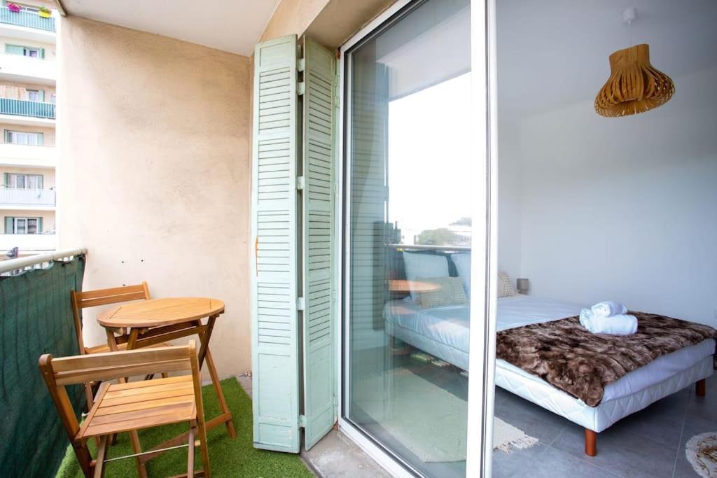 4 Pieces 8 Personnes Proche Aeroport,tramway Nice