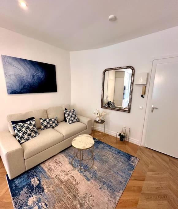 Apartment Barla - T2 Au Coeur Du Quartier Du Port De Nice