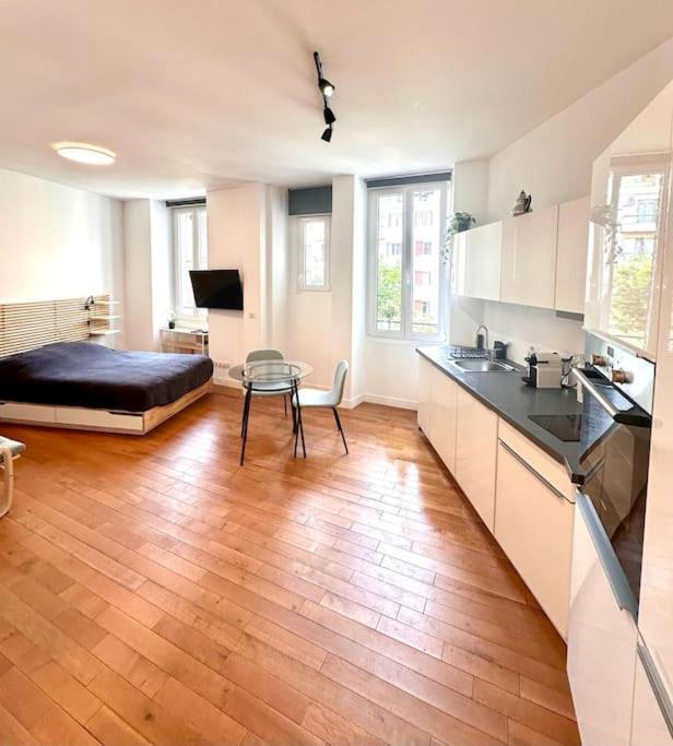 Scaliero - Grand Studio Quartier Du Port Apartment *