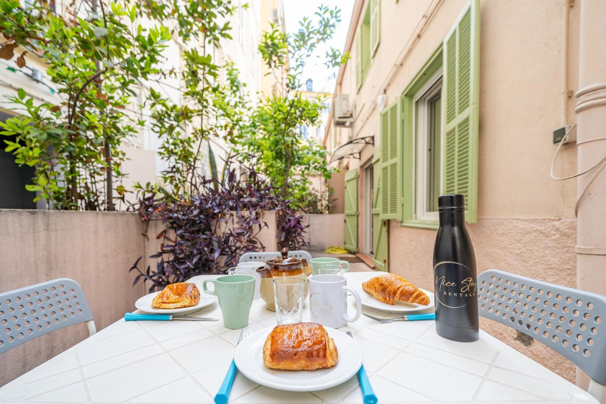 3 Pieces, Hyper-centre, Terrasse * Nice