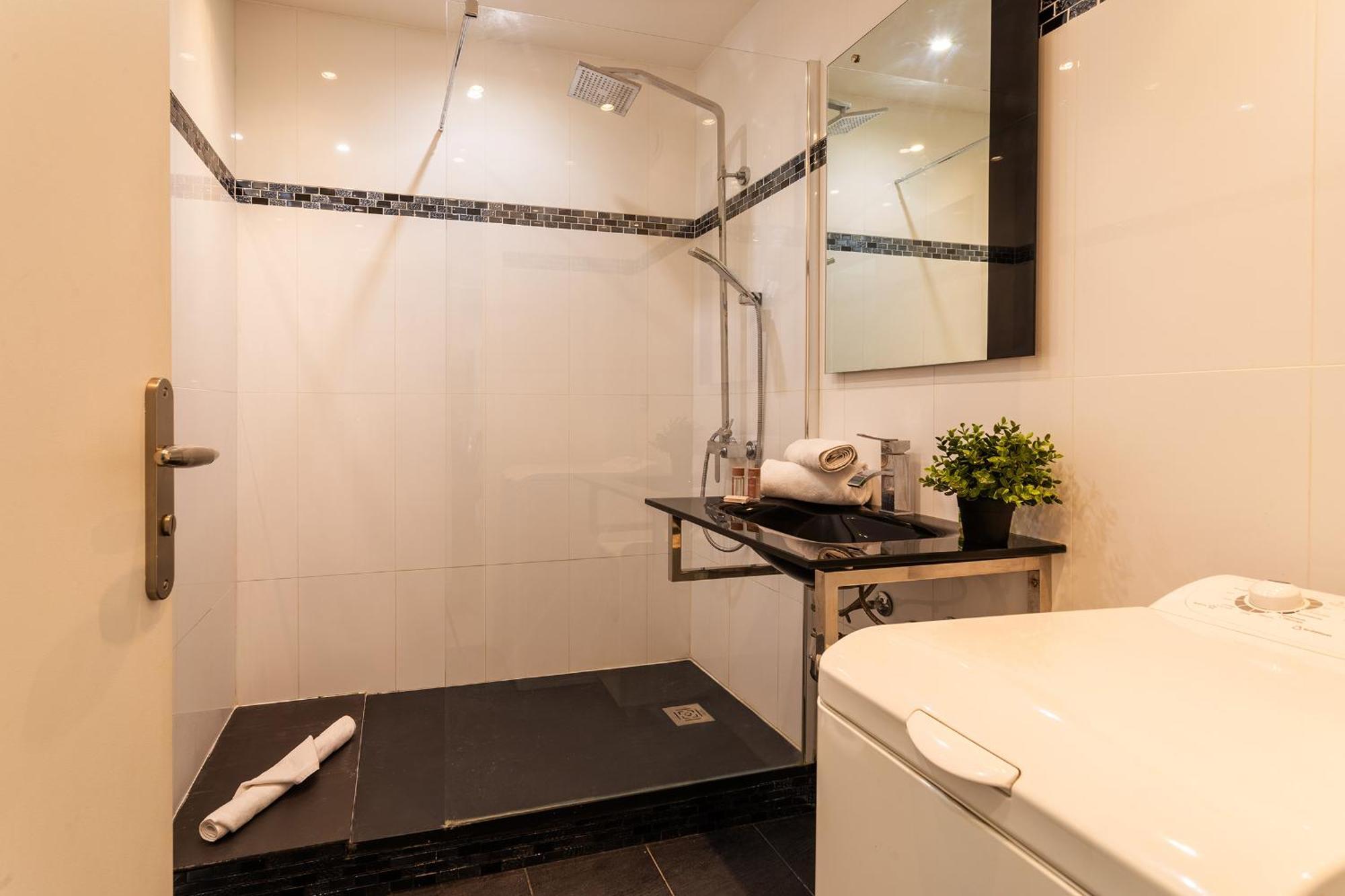 Apartment Massenet View Ap4168 Nice, By Riviera Homes Nice