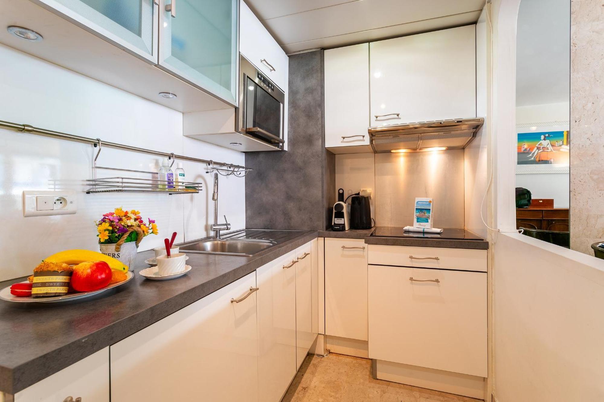 Massenet View Ap4168 Nice, By Riviera Homes Apartment Nice