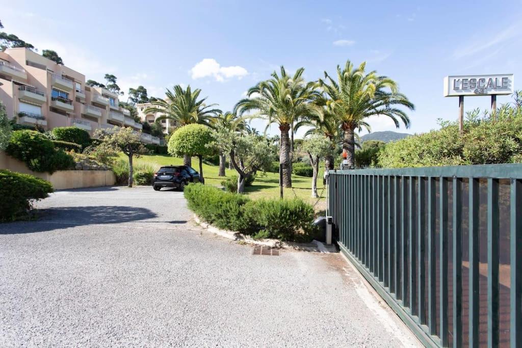 L20 Stunning Sea View, Terrace, Parking, Ac, Wifi *