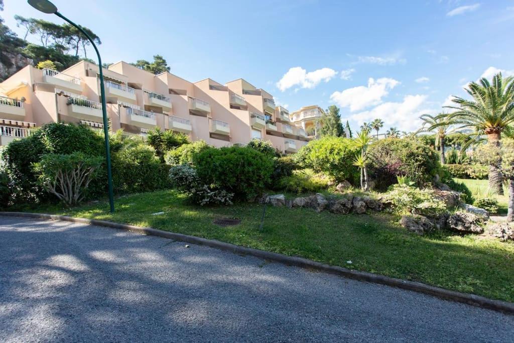 Apartment L20 Stunning Sea View, Terrace, Parking, Ac, Wifi *