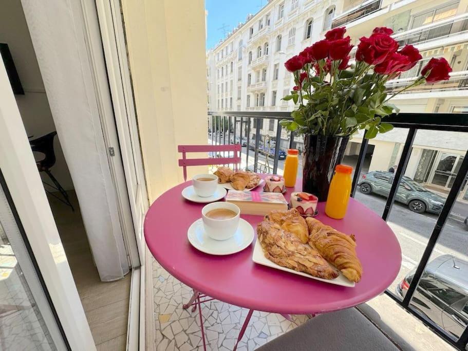 Magnifique 2p, 600m De La Plage, Balcon Et Clim *