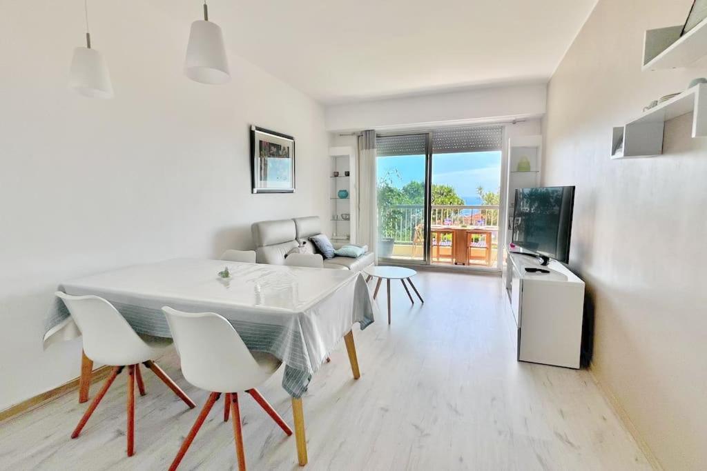 L'horizon Apartment *