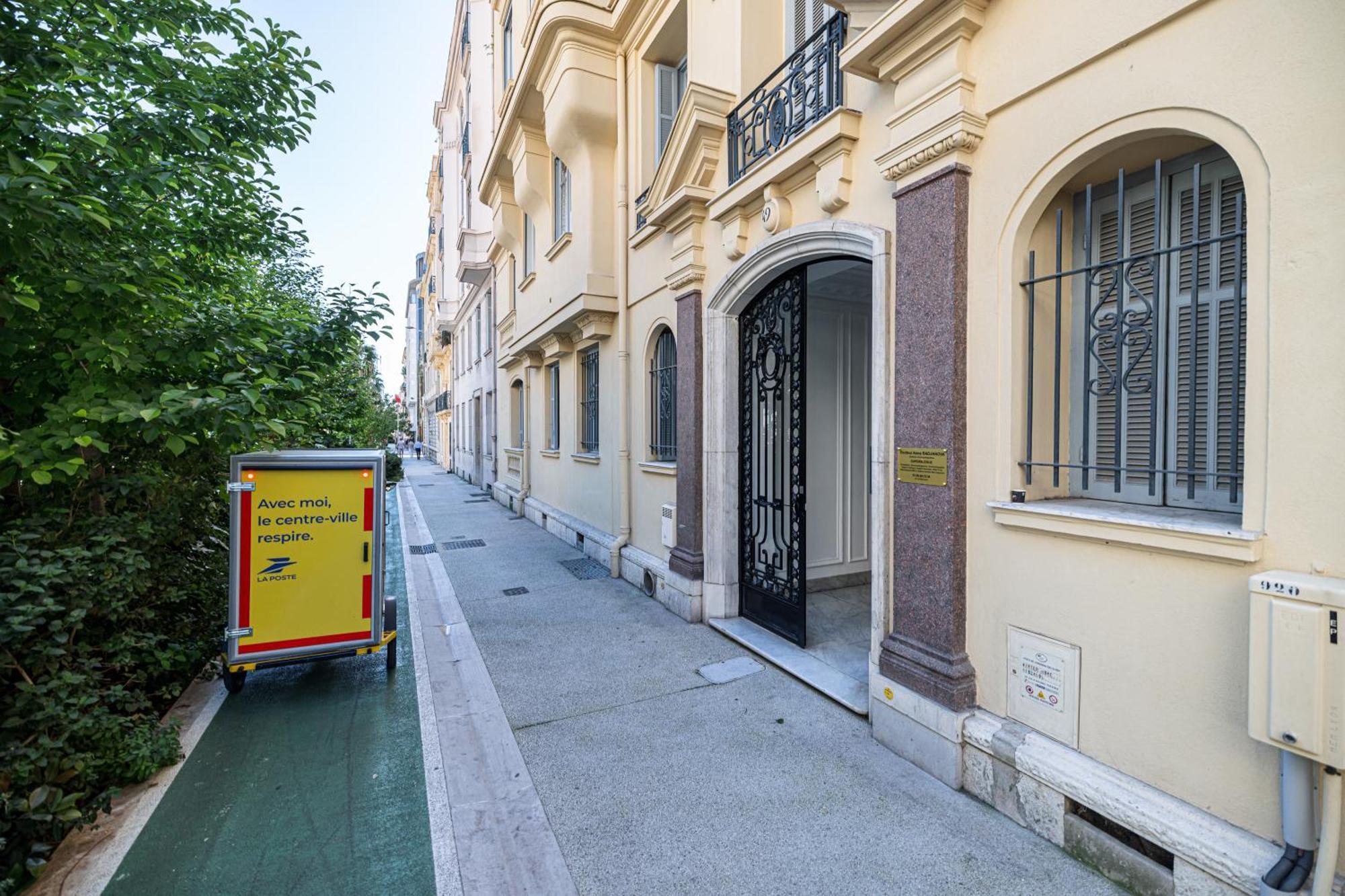 Apartment Joffre 49-d - Charming 2 Bedroom - Carre D'or Nice