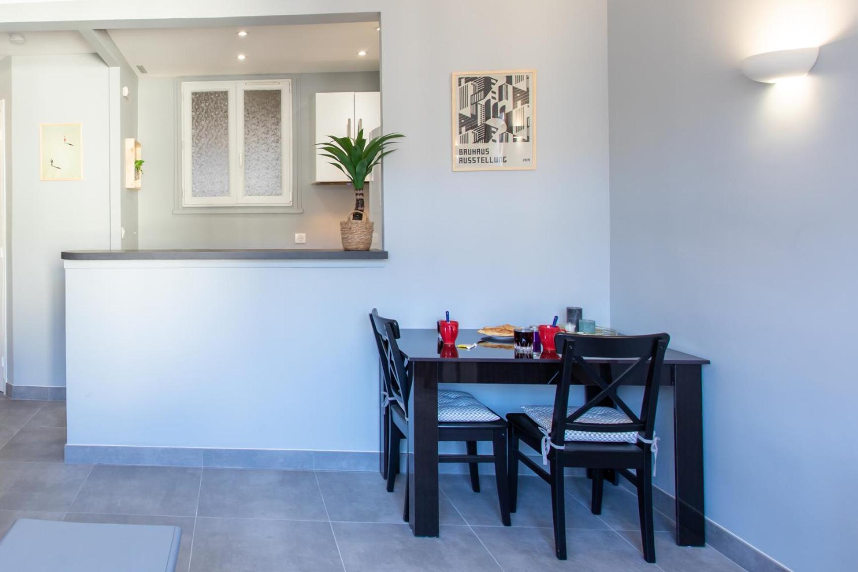 Apartamento L12 Port Window 1bedroom Wifi 5mins & Nice's Cap *