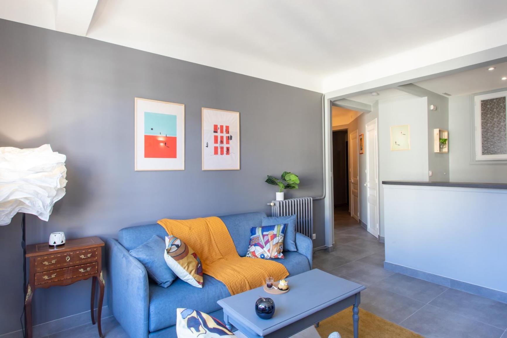 L12 Port Window 1bedroom Wifi 5mins & Nice's Cap Nice