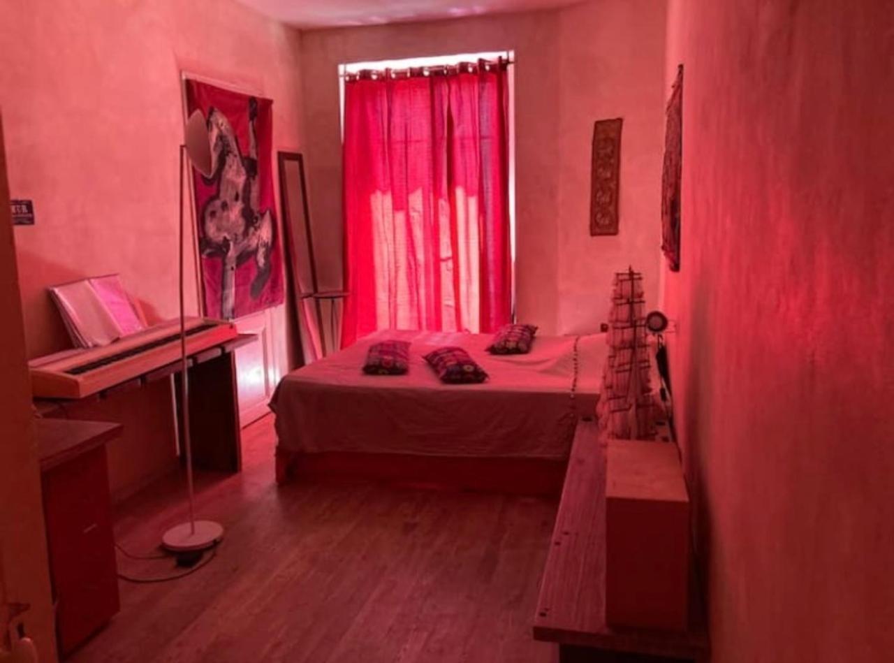 Great And Light Private In The Heart Of