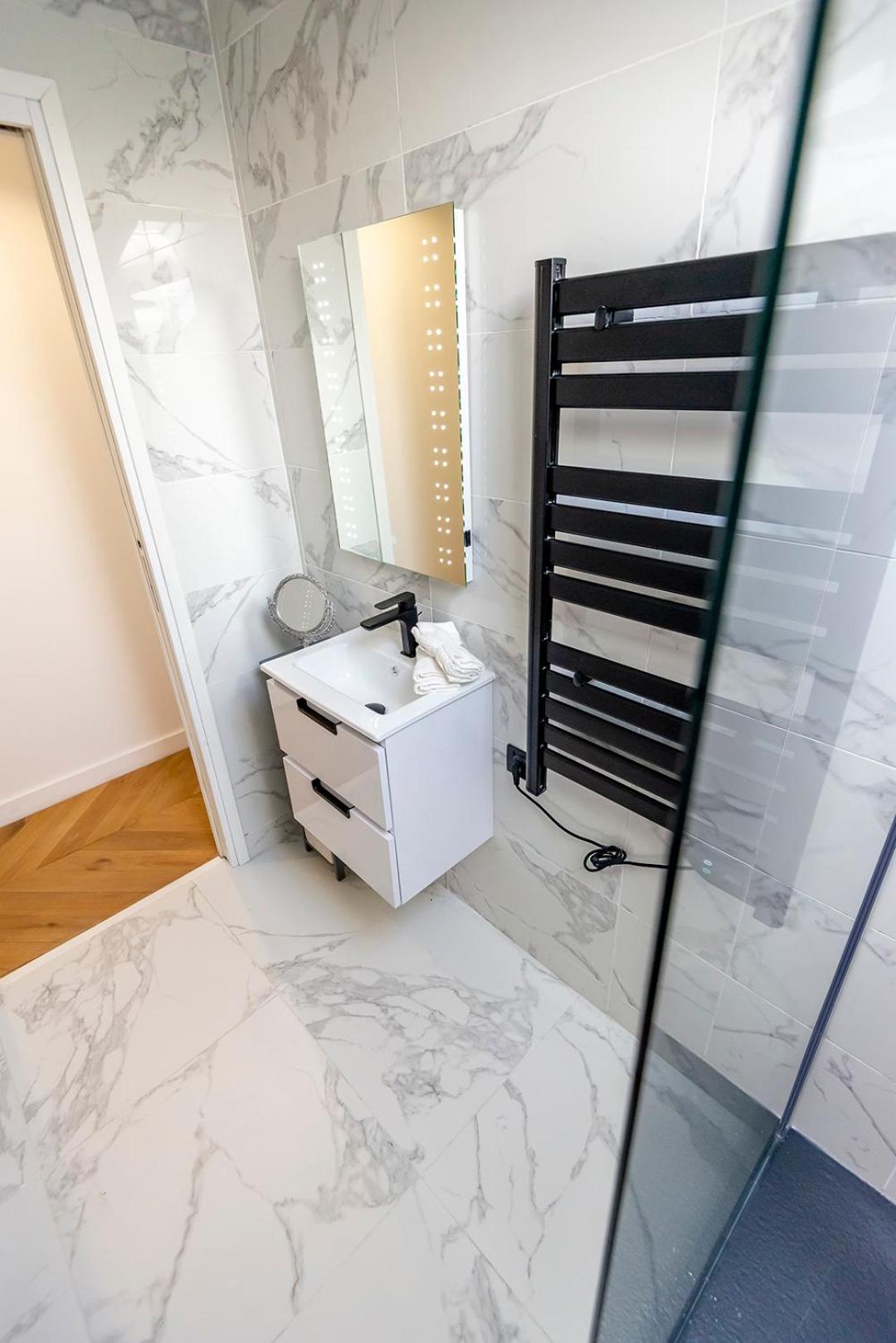 Cosy Dans Le Centre De - Ac, 2 Pers Apartamento *