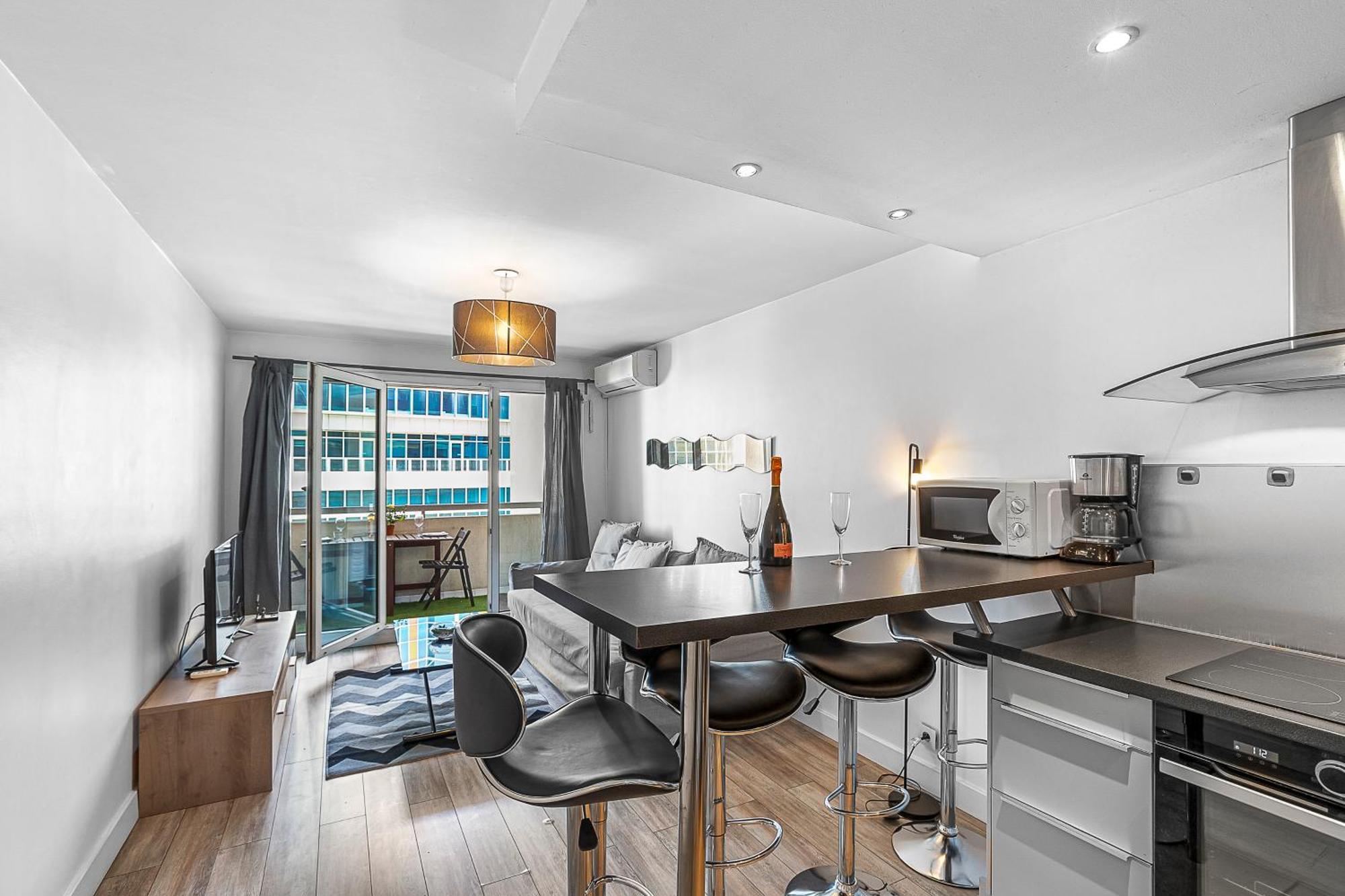 Apartment Very - 80 Meters To The Sea