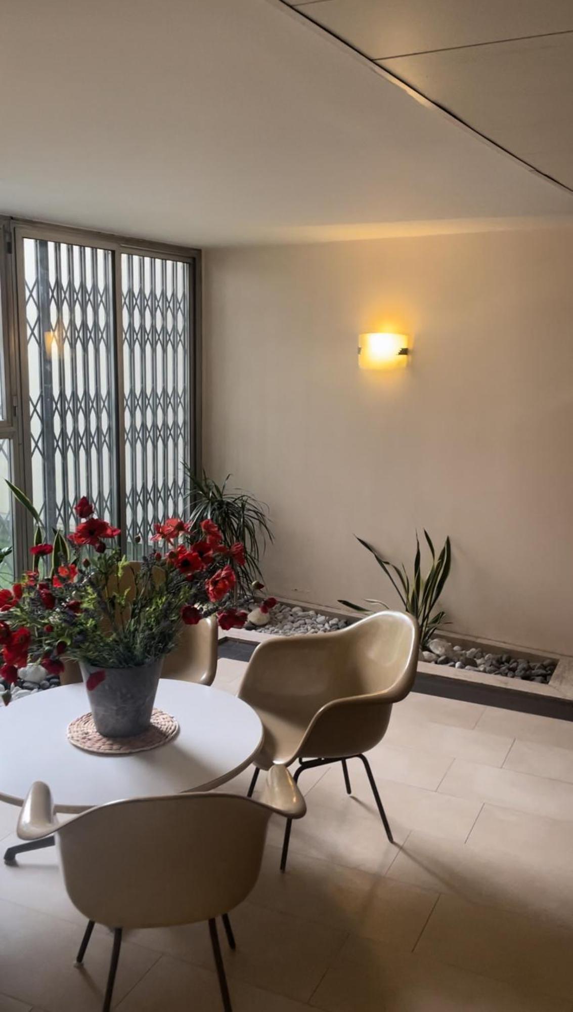 With Terrace & Rooftop Pool In Promenade Des Guest house *