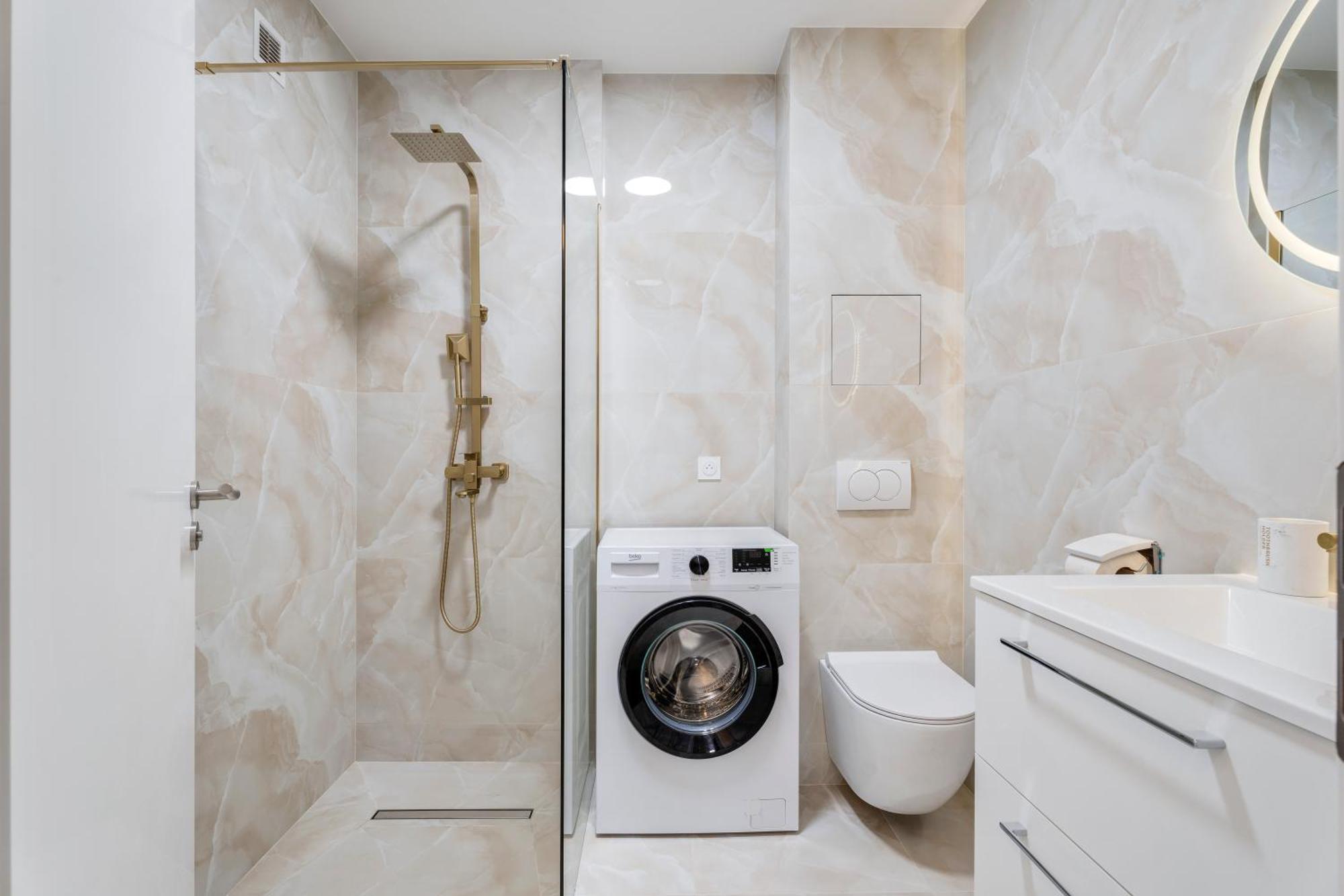 Apartment Elegant Avec Balcon Proche Et Tramway Nice