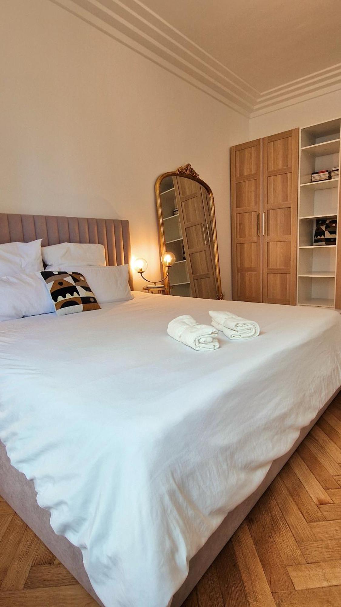 Jazzy Et Spacieux Prom Des *