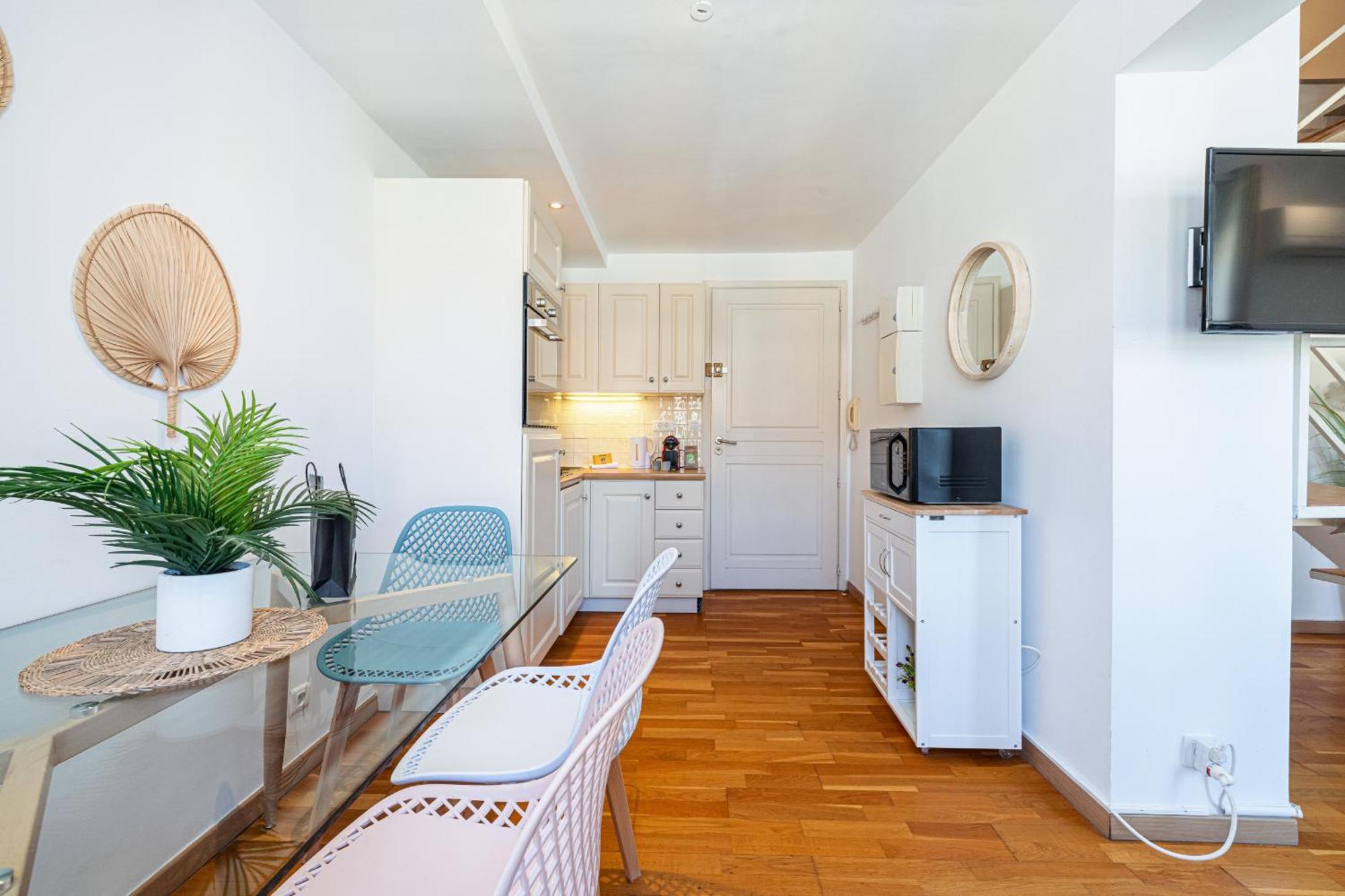 Appartement Massena Street - 1 Bdr Duplex With Ac & Parking Nice