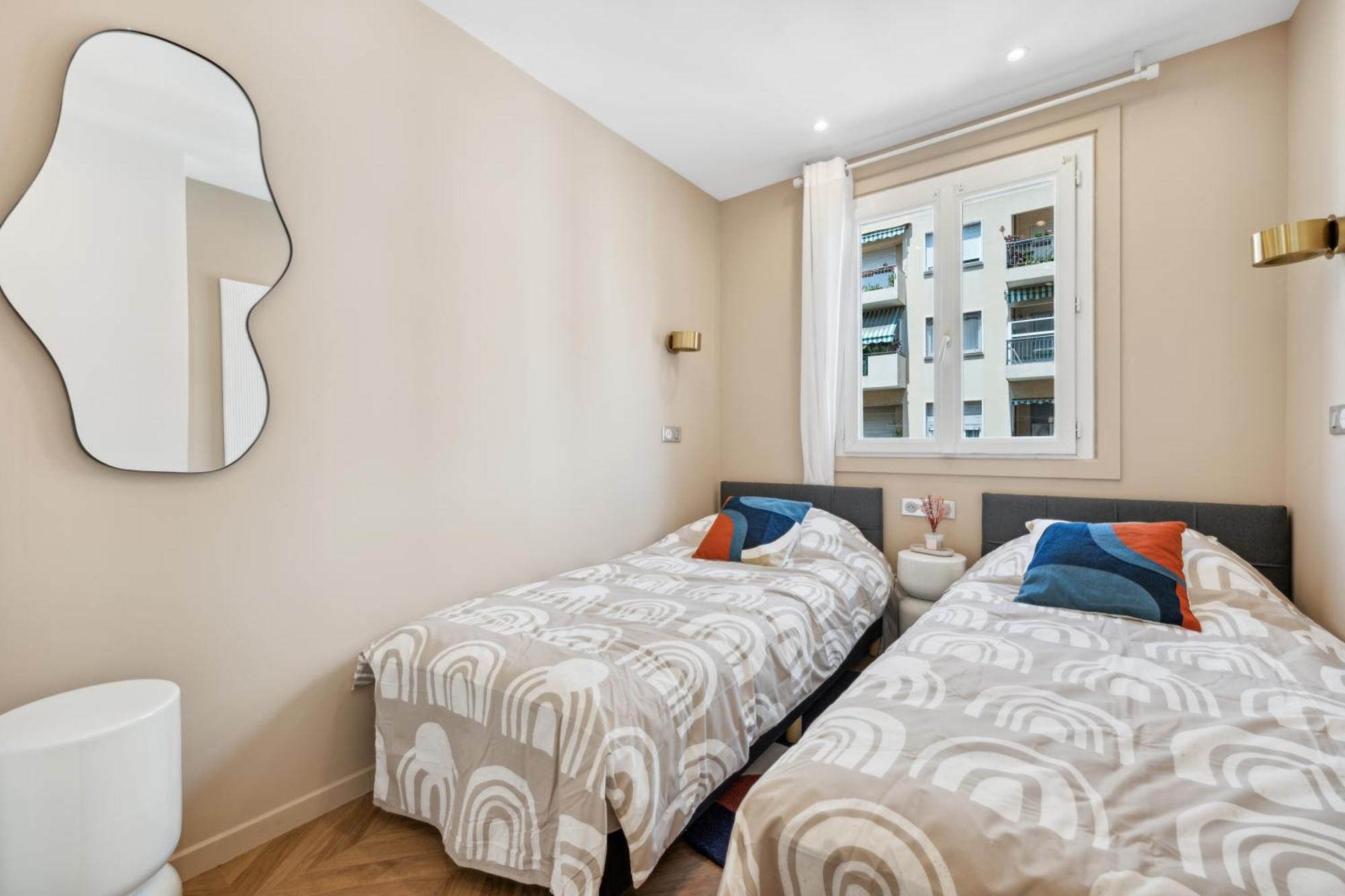 Luxueux, Spacieux Et Equipe A 5 Min Du Port Apartamento Nice