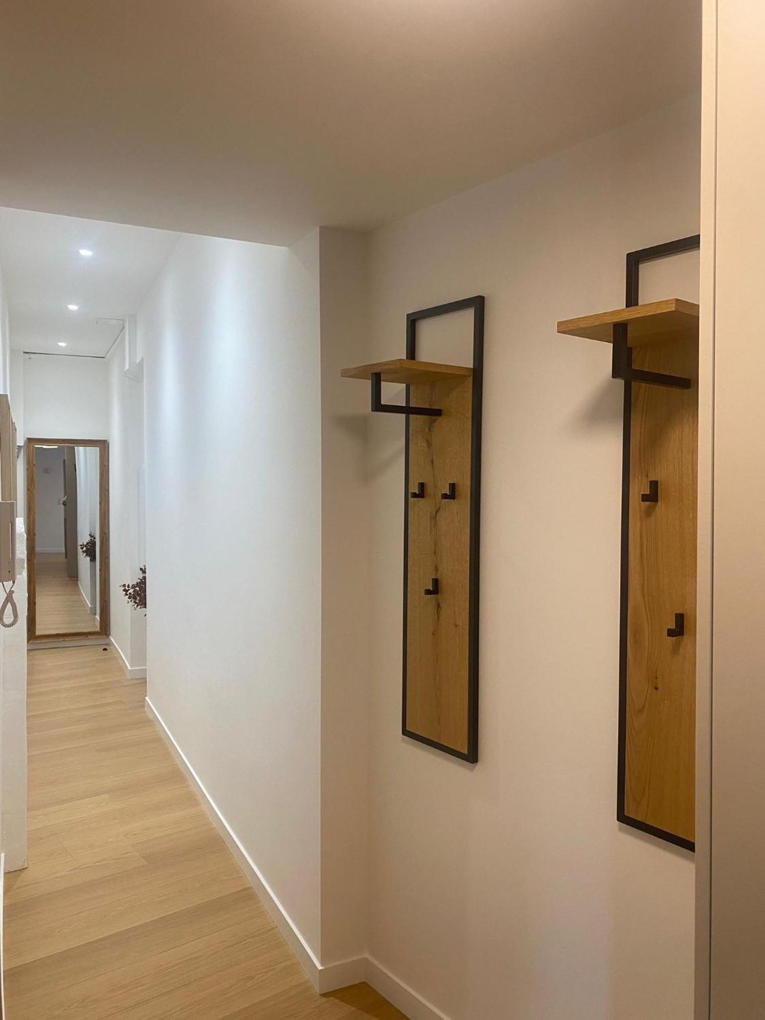 Historic Bright And Beautiful In Old With Castle Hill View Apartment