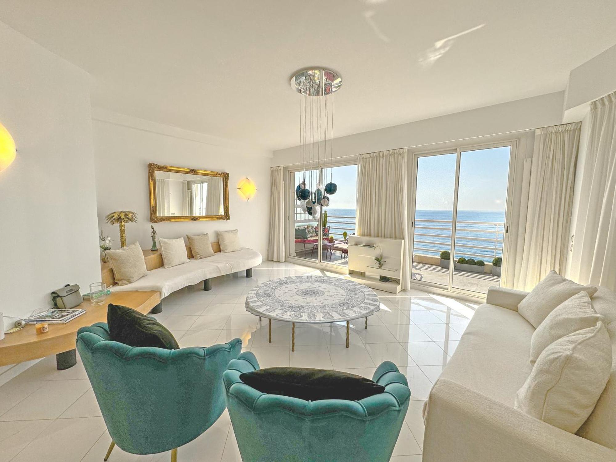 Appartement Sea Front Penthouse Cote D Azur *