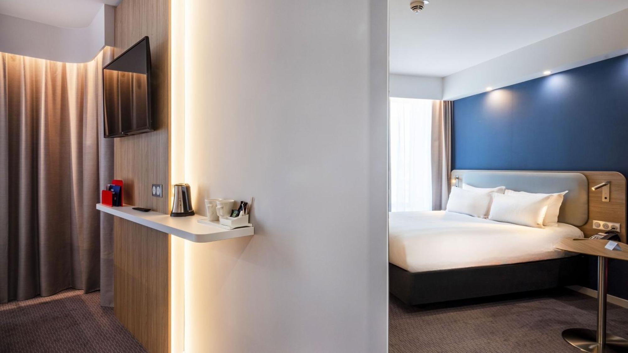 Express - - Grand Arenas By Ihg 3* Nice
