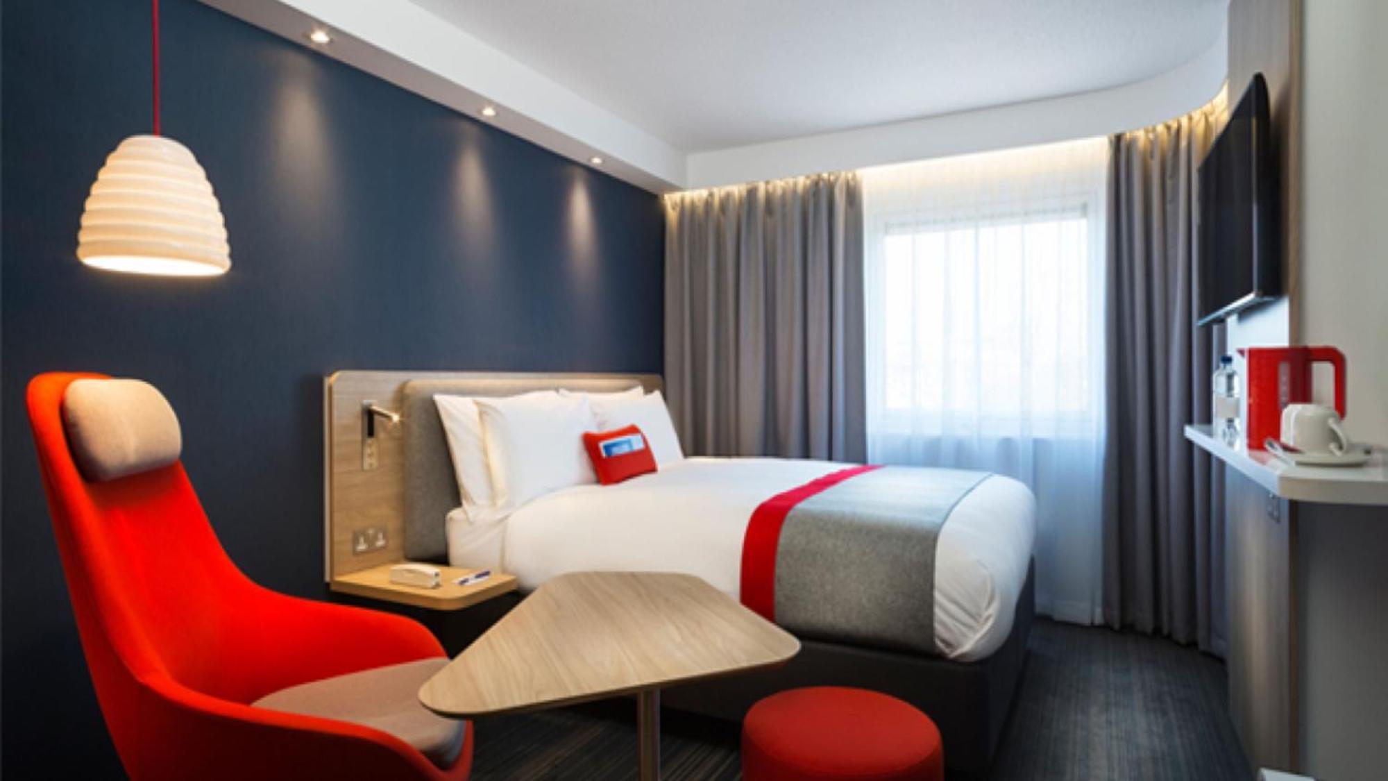 Express - - Grand Arenas By Ihg 3* Nice