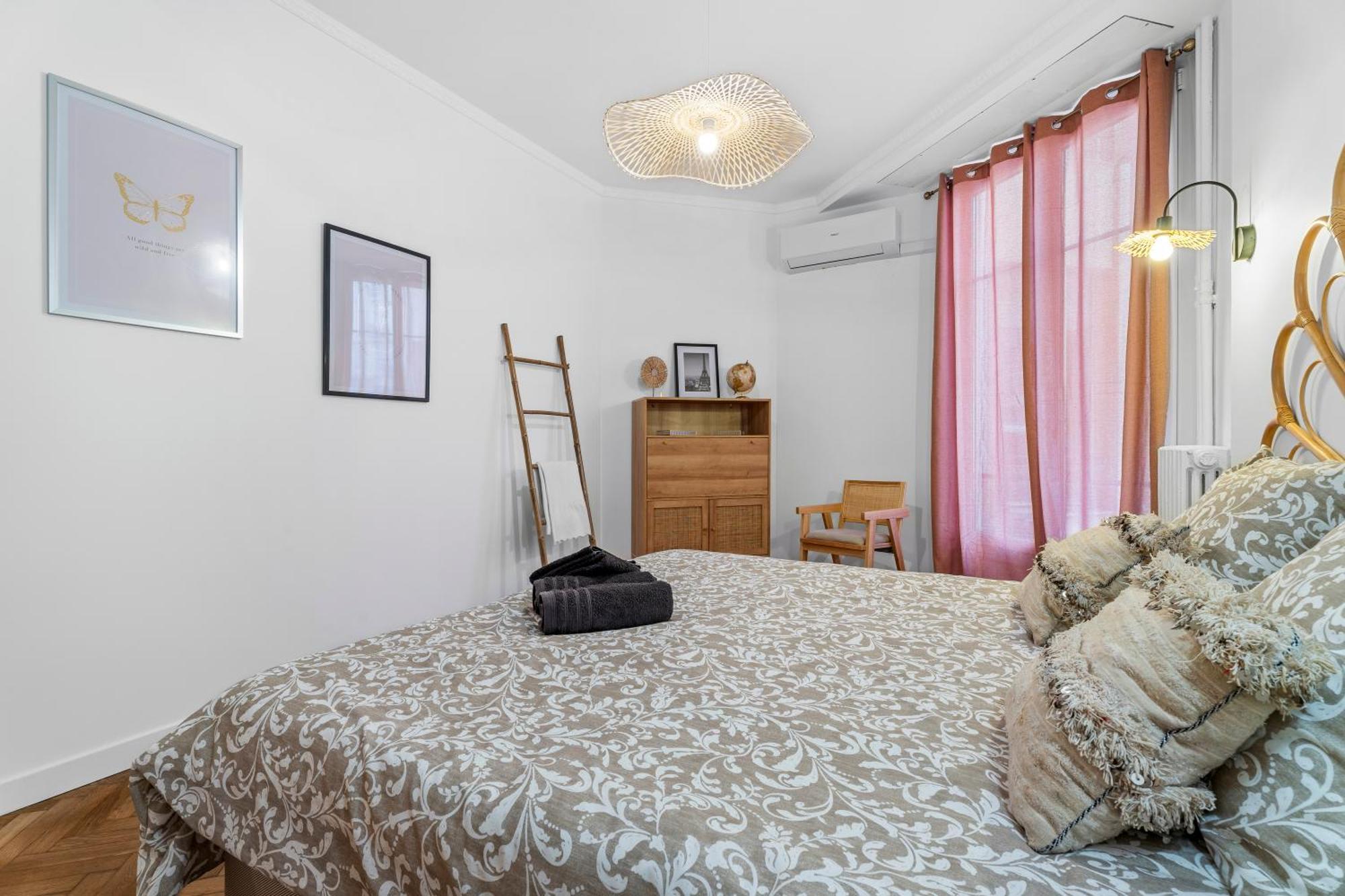 Renting - Verdi - Charm & Comfort & Aircon Nice