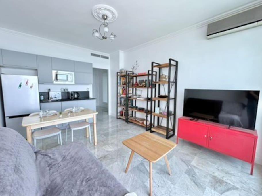 Studio Vue Mer Exceptionnelle !