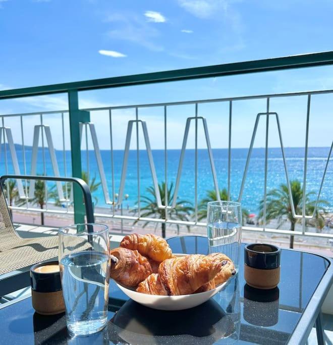 Appartement Studio Vue Mer Exceptionnelle ! Nice