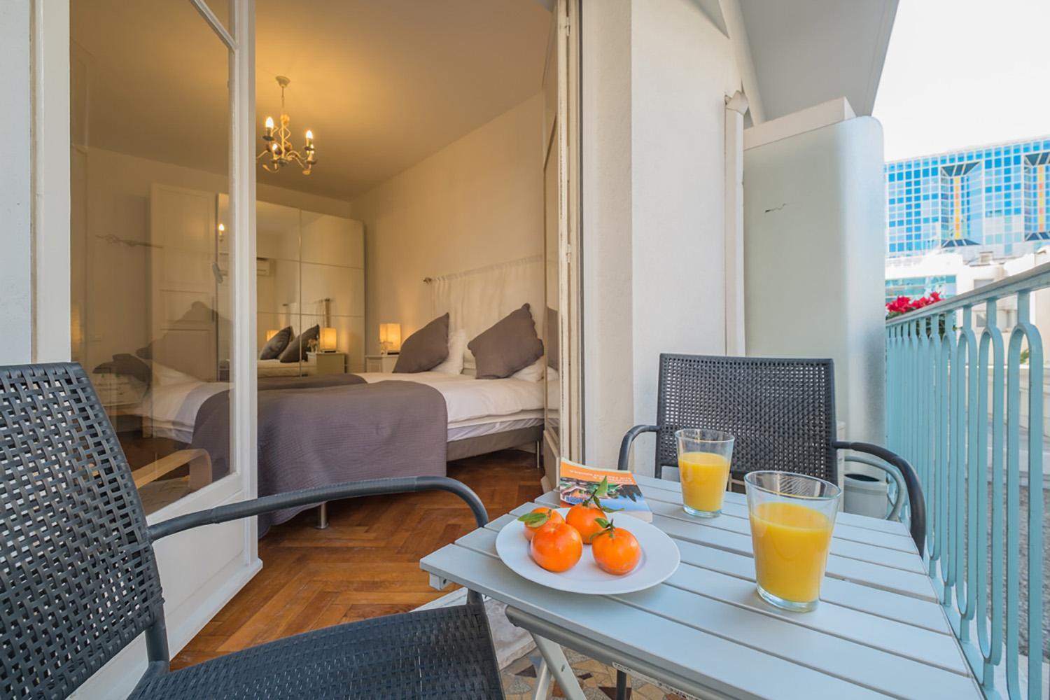 Apartment Luxury On Promenade Des In