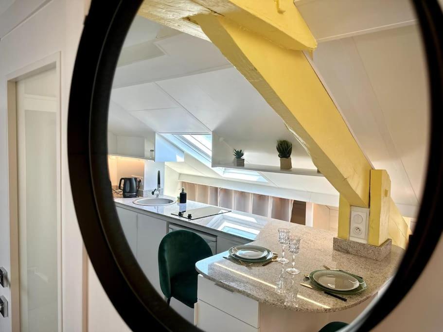 Joli Studio, Idealement Situe, Tres Proche Gare * Nice