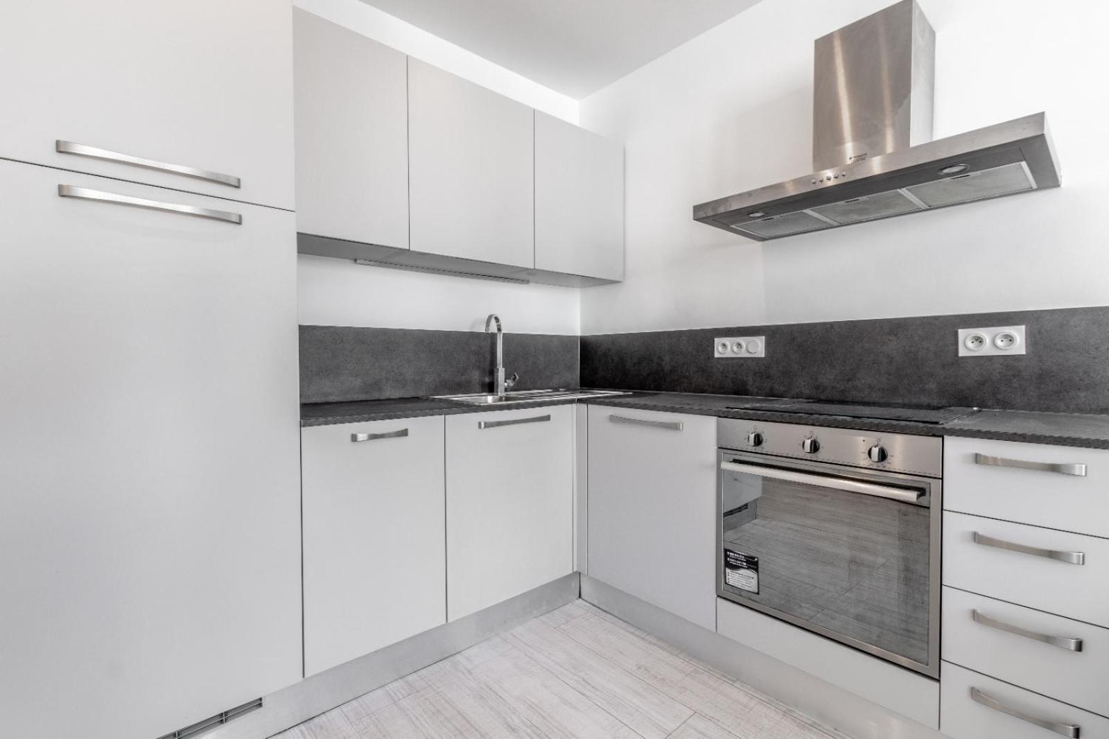 2 Pieces Apartment Nice