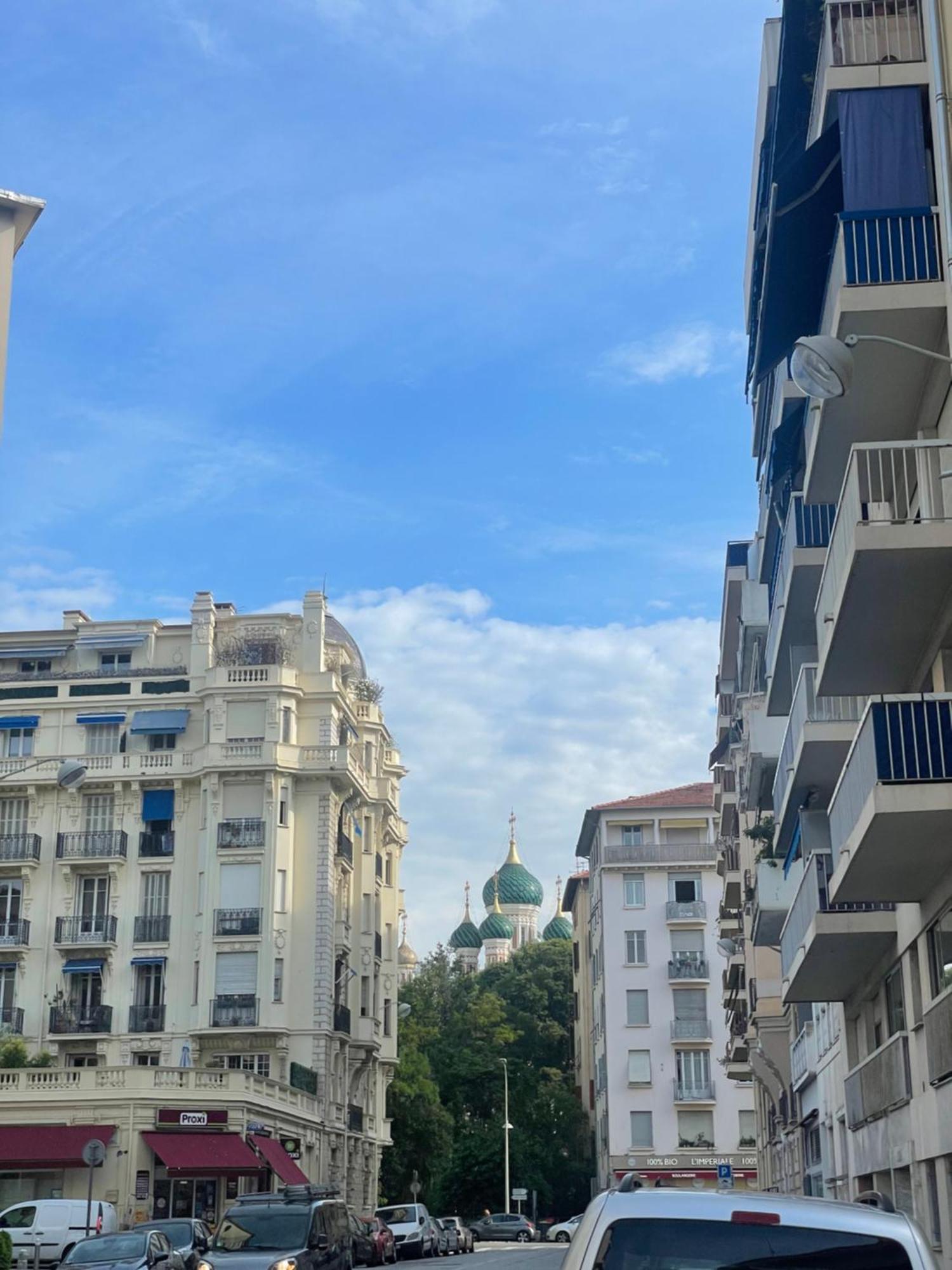 Charming In Center Appartement