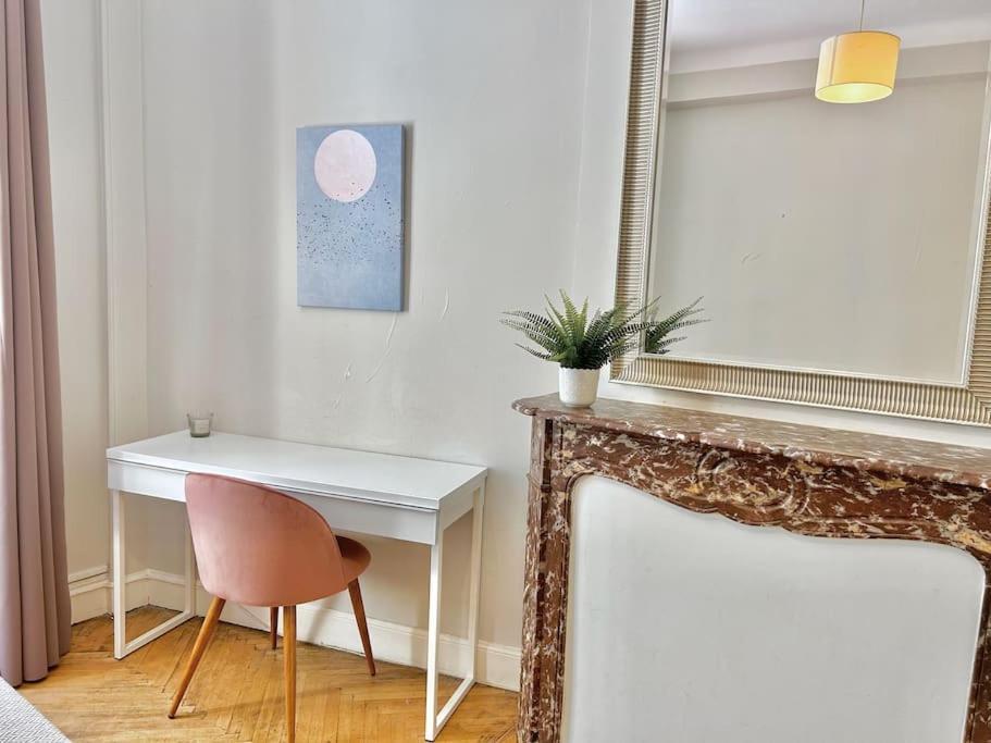 3p En Centre Ville, Spacieux Et Calme Apartment