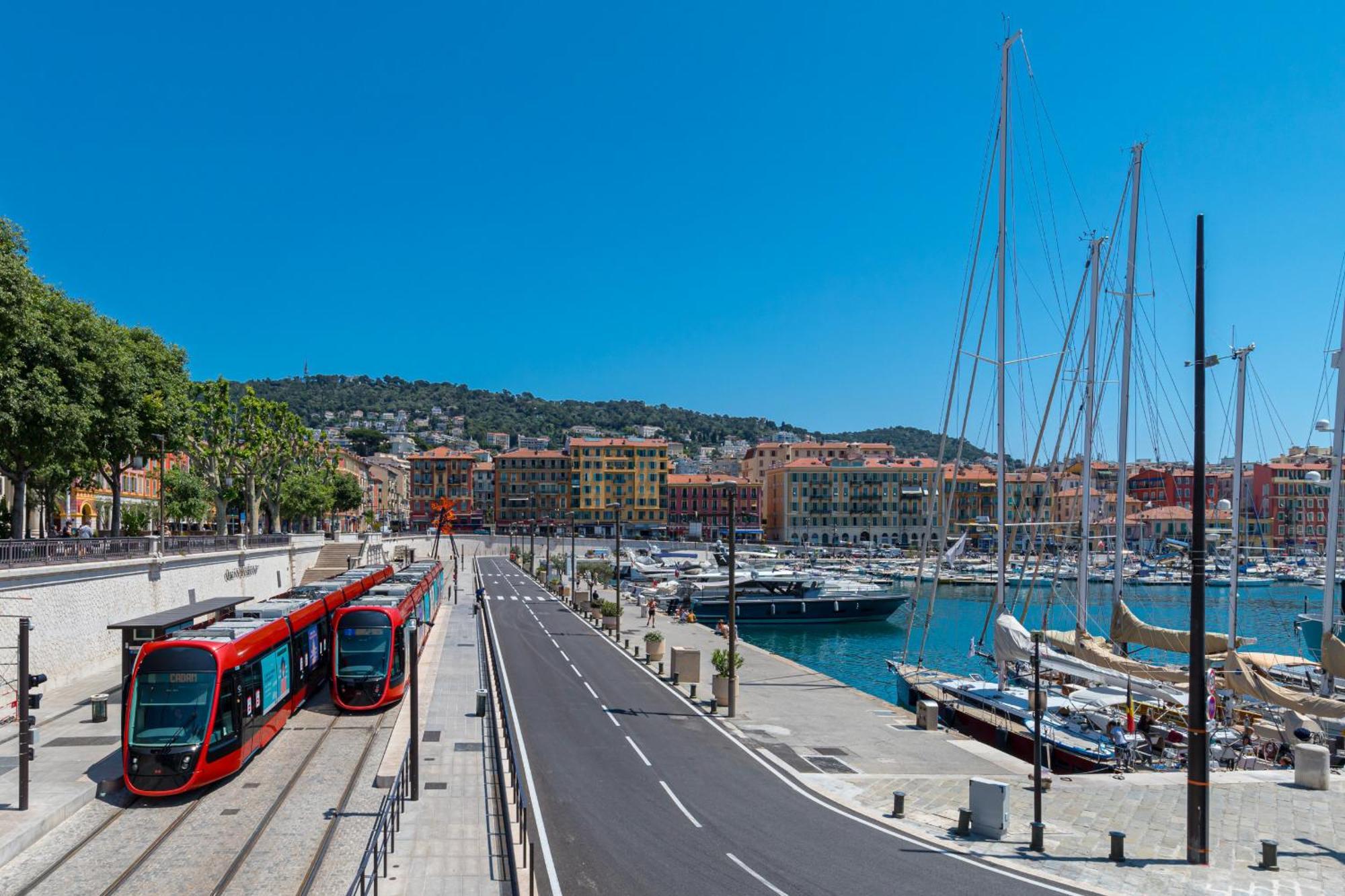 5 Fodere - Magnifique Duplex - Port De - Dernier Etage Apartment